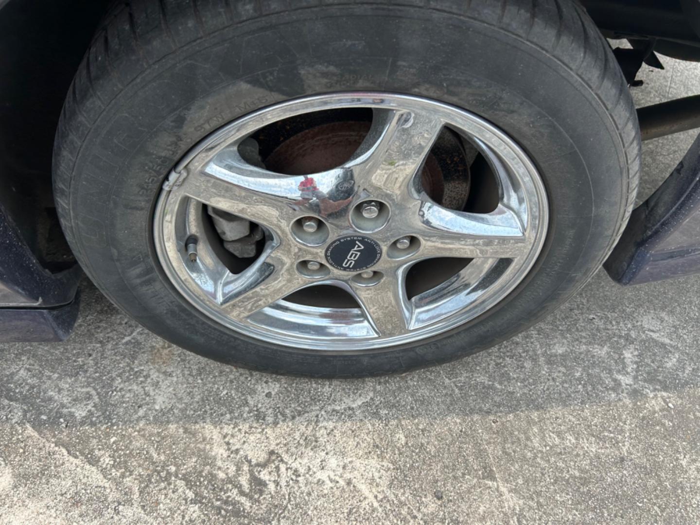 1999 Blue Pontiac Firebird (2G2FV22G6X2) with an 5.7L V8 F OHV engine, Automatic transmission, located at 1687 Business 35 S, New Braunfels, TX, 78130, (830) 625-7159, 29.655487, -98.051491 - Photo#8